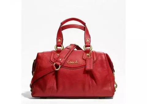COACH LEATHER PURSE GORGEOUS RED BRAND NEW